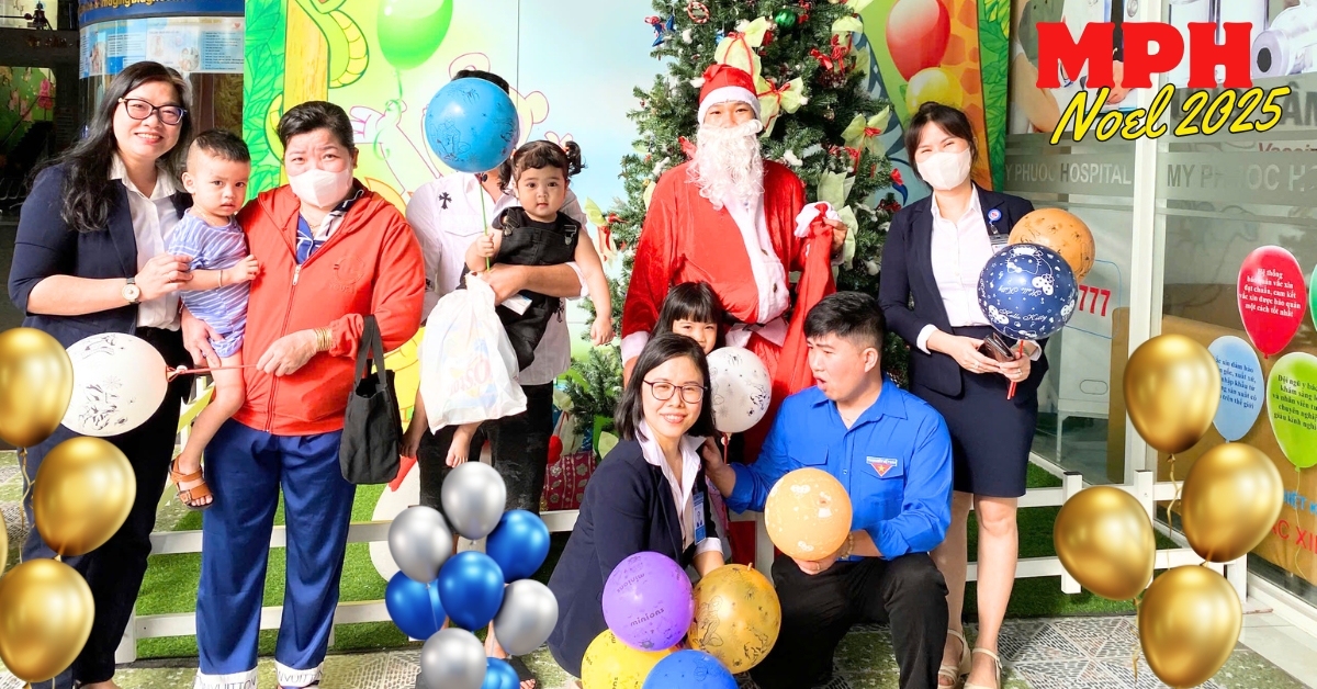 Bệnh viện đa khoa Mỹ Phước tặng quà cho bệnh nhi và các em nhỏ chăm sóc sức khoẻ dịp Noel 2025